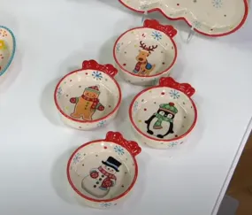 Temp-tations Figural Brulee & Baker Set, Winter Whimsy Pattern